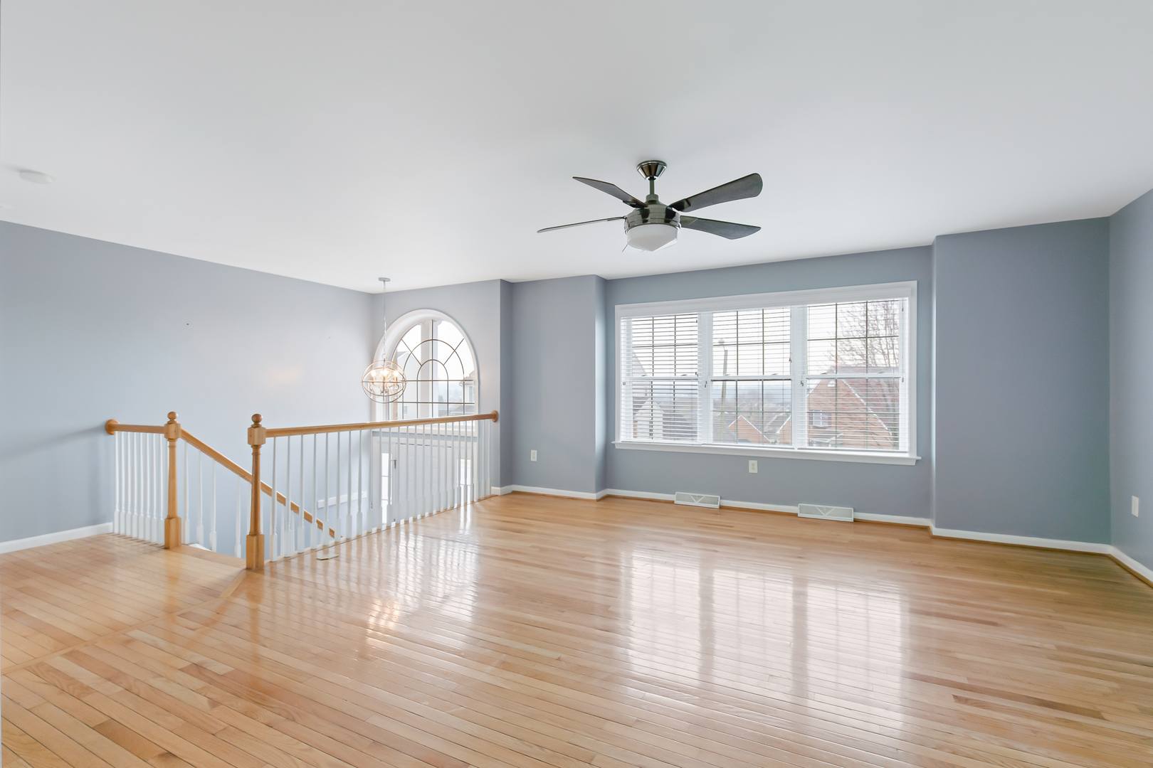 LivingRoom4.jpg-FULL