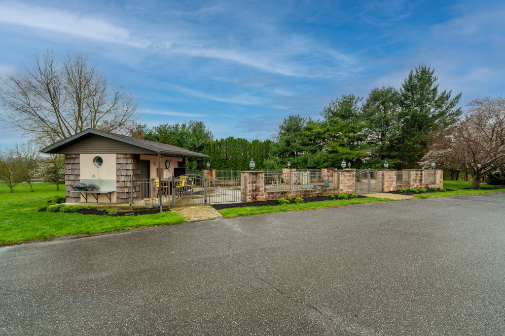 855 S Chiques Rd, Manheim-0-Exteriors-15