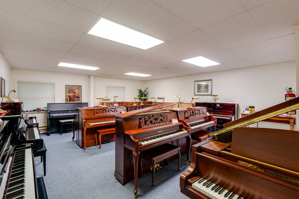 855 S Chiques Rd, Manheim-1-Level 1-4-Store-Right-Suite B-1