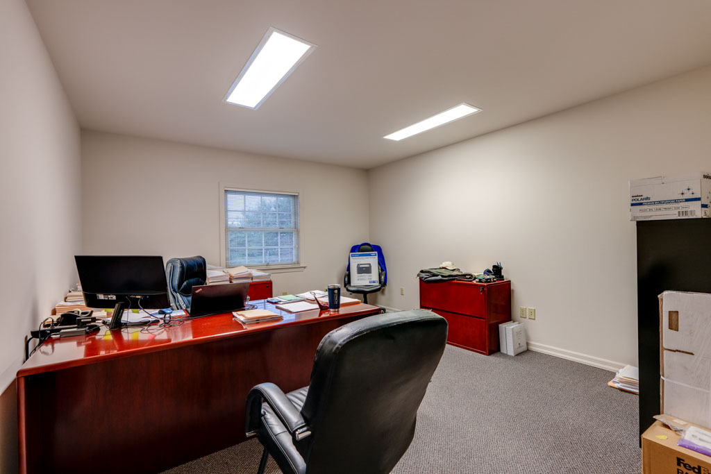 855 S Chiques Rd, Manheim-2-Level 2-2-Suite-GIK-4